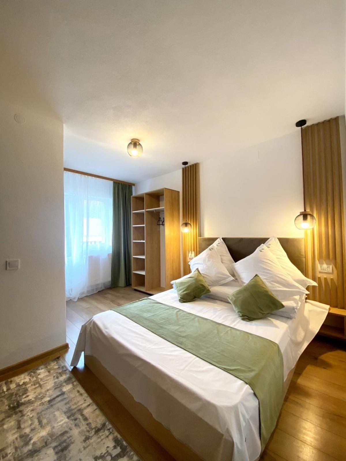 Regina Muntilor Spa&Confort Moeciu De Sus Exterior foto